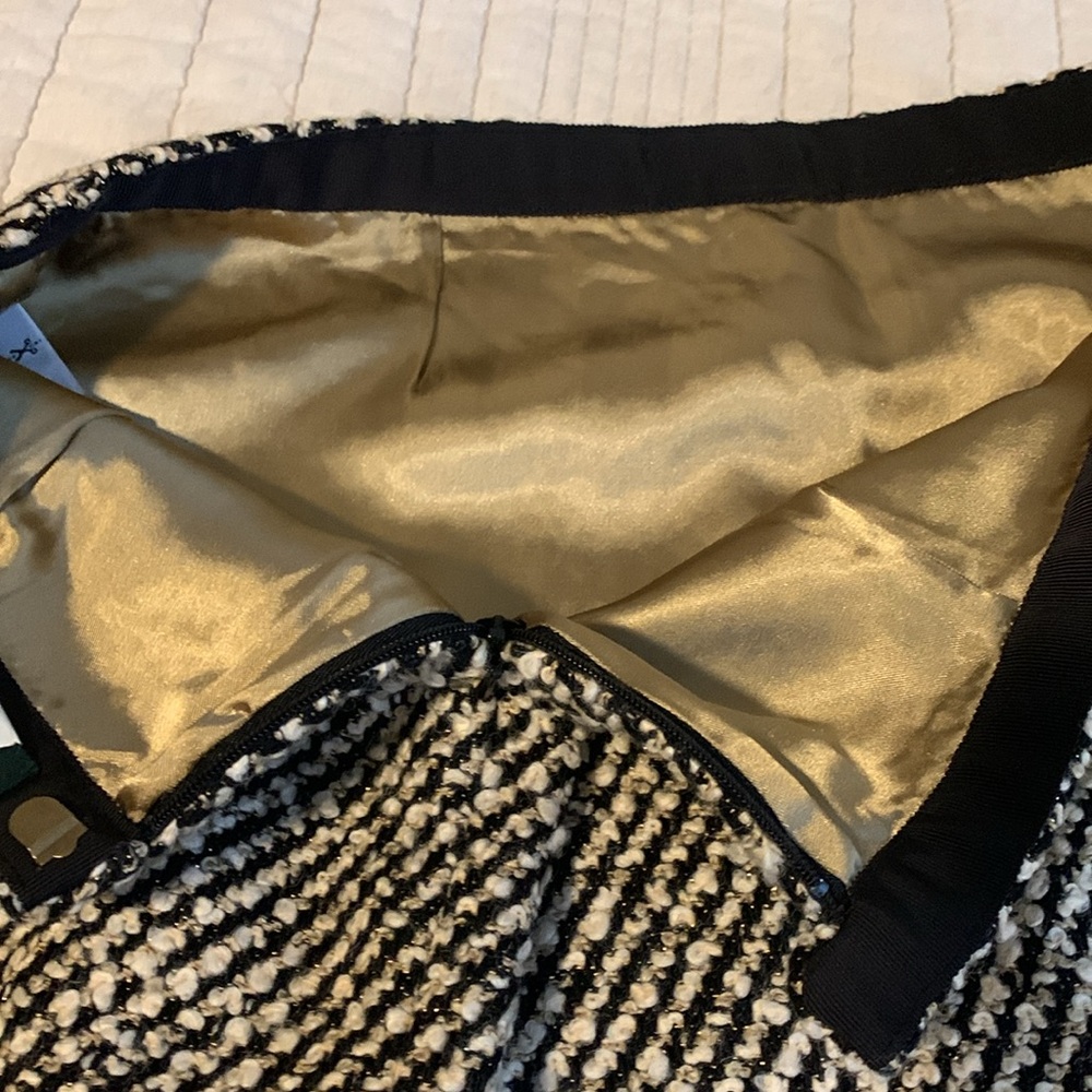 Tweed J Crew Flared Skirt with Metallic Details Size 4 - Picture 5 of 6